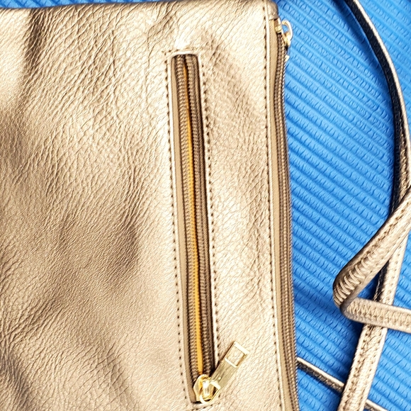 Vegan Tree of Life bronze metallic small purse - Picture 6 of 6